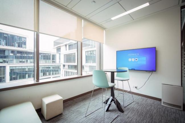 Study Rooms and Collaborative Spaces